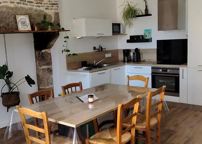 Chez Henri * Les Herbiers